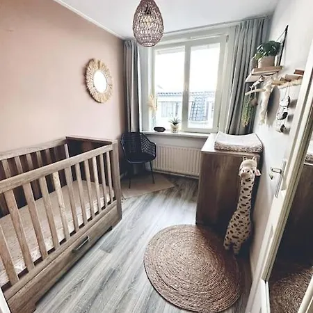 Holiday House 6 Pers. Privat Parking, Beach Cabin * Egmond aan Zee